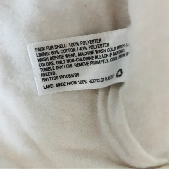 Cat & Jack Zip-Up w/Hoodie Faux Fur Teddy Bear Jacket w/ Ears - Picture 4 of 6